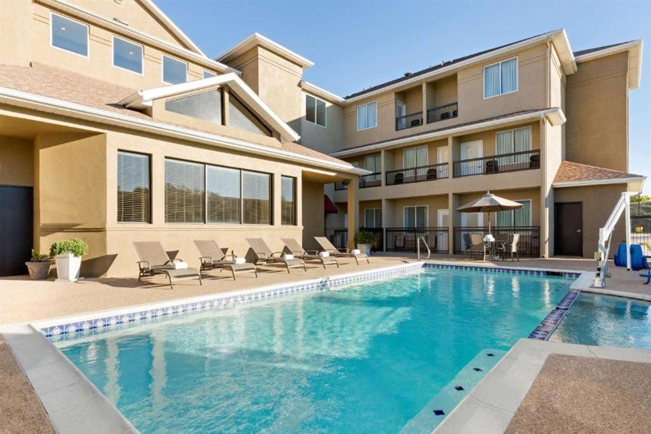 Country Inn & Suites By Radisson, Fort Worth West L-30 Nas Jrb Exterior photo